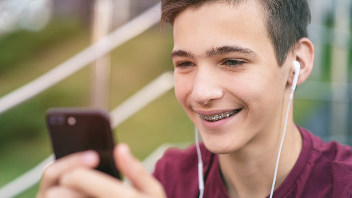 Teen with Airpods